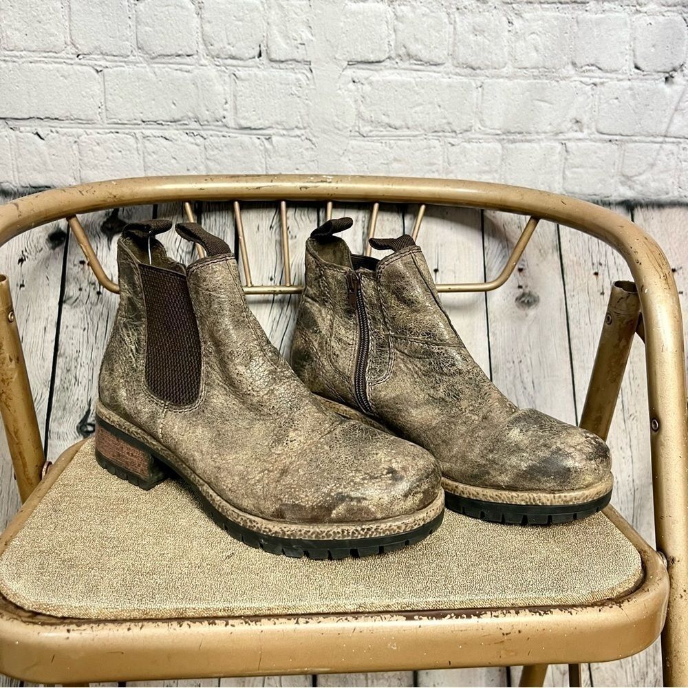 Diba True Taupe Distressed Crackle Leather Chunky Block Heel Booties Size 9 - Picture 3 of 9